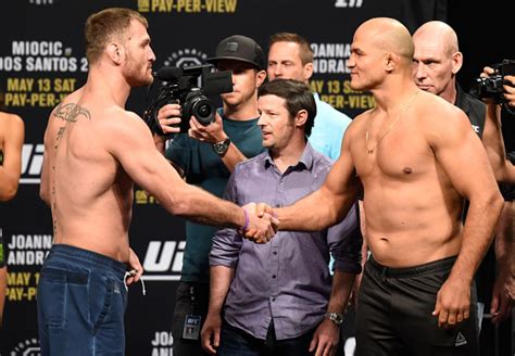 ufc 211 salaries|UFC 211 .